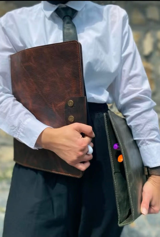Leather Macbook Organiser